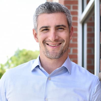 Mitchell J. Mallahan, mortgage specialist at Preferred Rate, offers expert home loan services and pe.