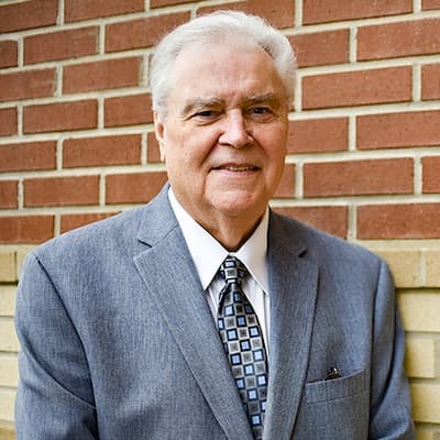 Portrait of Doug Gregory, financial expert at Preferred Rate.